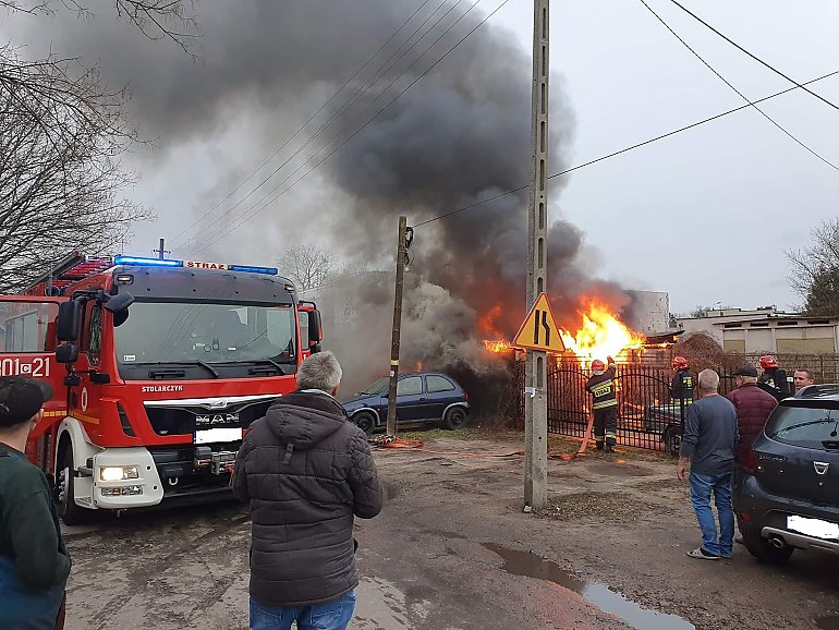 Pożar budynku gospodarczego przy ulicy Gołębiej w Bydgoszczy