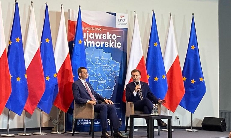 Morawiecki: Dzięki tarczy antykryzysowej uratowaliśmy prawie 400 tysięcy miejsc pracy