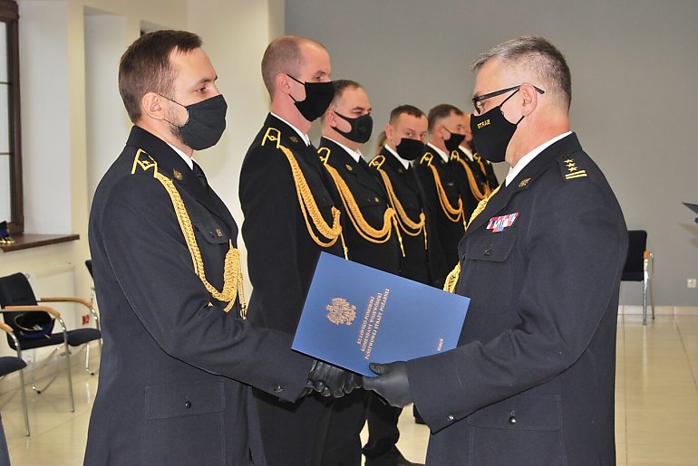 Kujawsko-pomorscy strażacy awansowali
