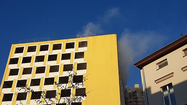 Pożar w byłym hotelu Brda. Interweniowali strażacy [GALERIA]