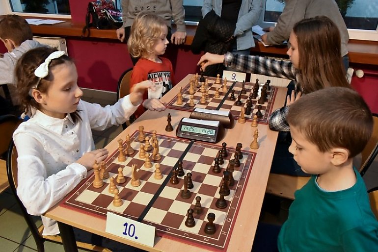 Turniej młodych szachistów w Fordonie [ZDJĘCIA]