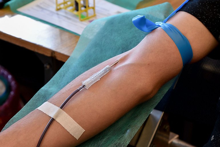 Centrum krwiodawstwa apeluje: „Wasza krew pomaga ratować życie innych”