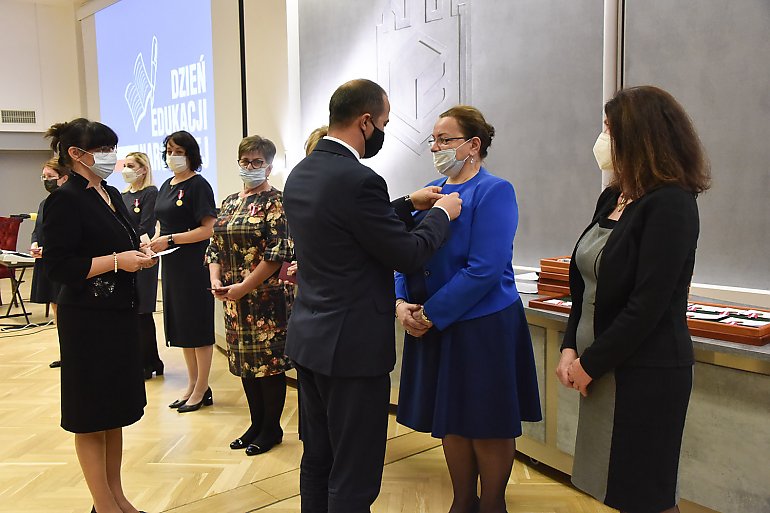 Nauczyciele uhonorowani na Politechnice Bydgoskiej [ZDJĘCIA]