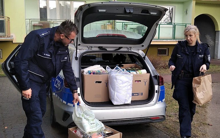 Policjanci przeprowadzili zbiórkę dla mieszkanki Fordonu