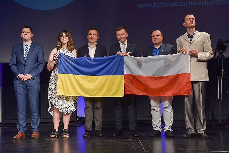 W Bydgoszczy rozpoczął się VII Międzynarodowy Festiwal Szachowy [ZDJĘCIA Z GALI OTWARCIA]