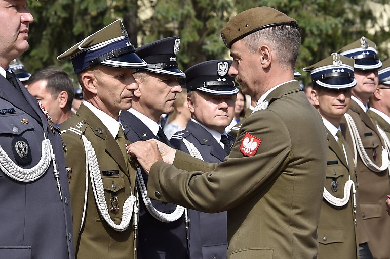 Święto Wojska Polskiego. W Inspektoracie Wsparcia Sił Zbrojnych odbył się uroczysty apel