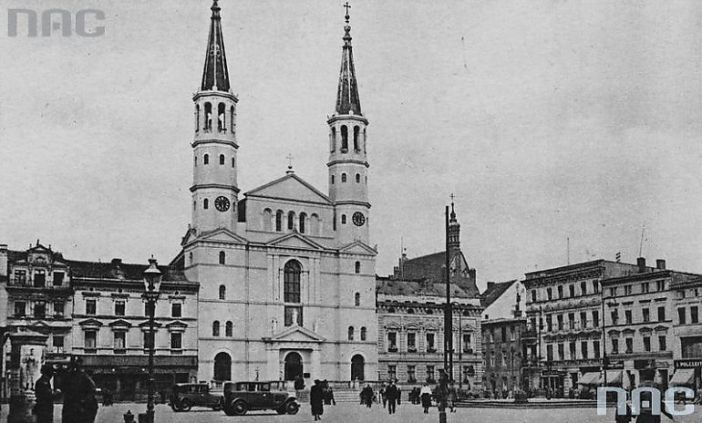 Kościół na Starym Rynku powinien zostać odbudowany  [KOMENTARZ]