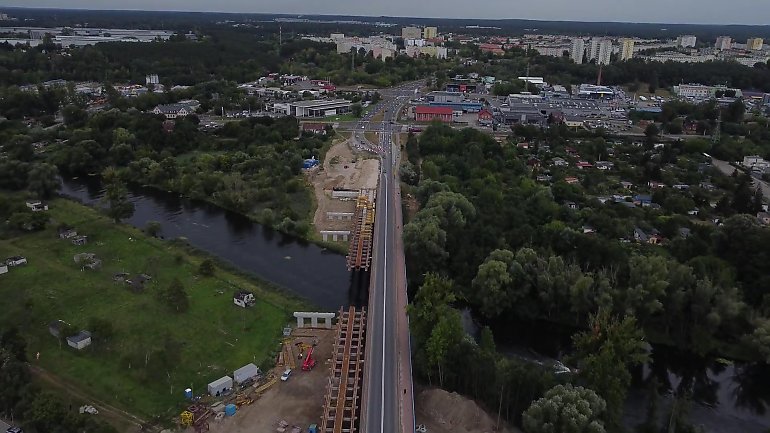 Postępy na budowie mostów nad Brdą [VIDEO]