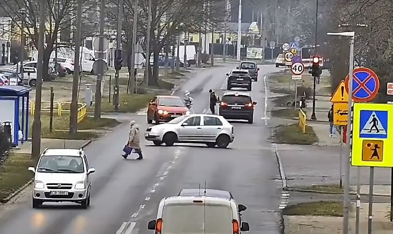Podsumowanie działań „Bezpieczny pieszy” na drogach powiatu bydgoskiego [VIDEO]