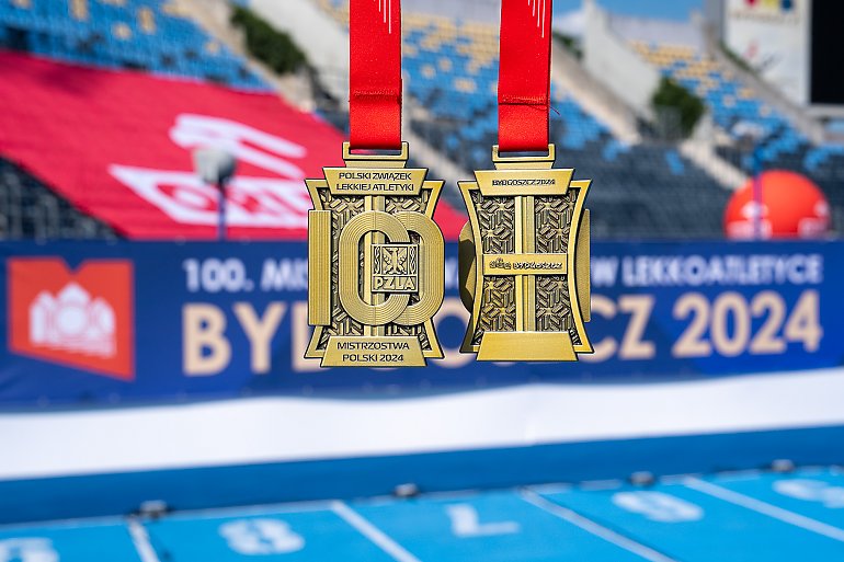 Wyjątkowe nagrody dla medalistów jubileuszowych mistrzostw Polski [WIDEO]