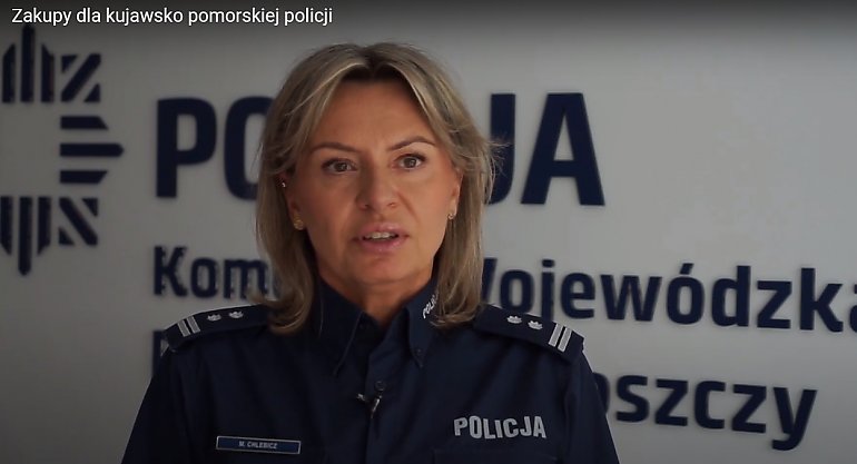 Nowe samochody dla kujawsko-pomorskiej policji. Pozwolą na akcje z udziałem psów służbowych [WIDEO]