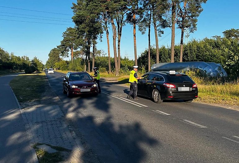 Trzeźwy kierujący na drogach powiatu bydgoskiego. Wpadło trzech pijanych kierowców