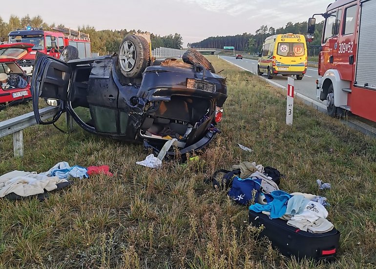 Poważny wypadek na drodze ekspresowej S5 pod Bydgoszczą. Ranne zostały cztery osoby