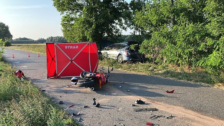 Zginął motocyklista, a dziecko trafiło do szpitala