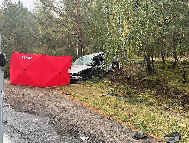 Zginął kierowca BMW. Badają tragiczny wypadek na Nowotoruńskiej