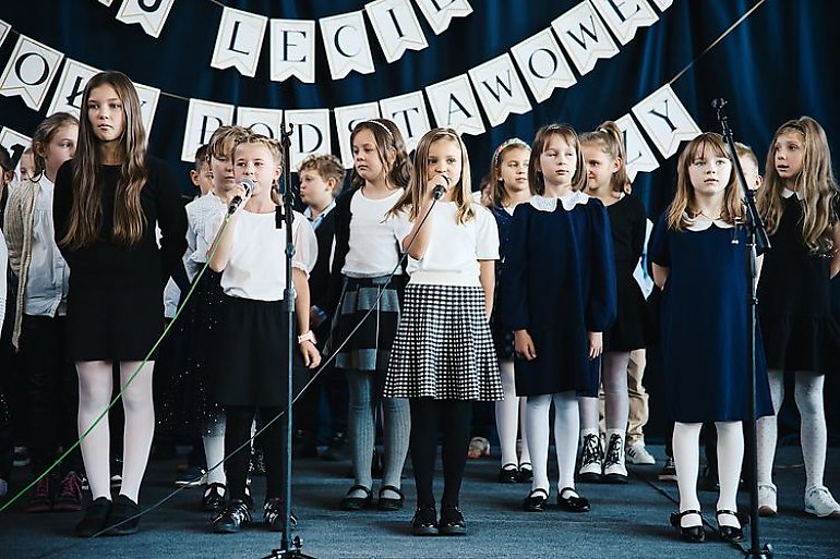 Jubileusz szkoły - 70 lat istnieje podstawówka przy Koronowskiej 