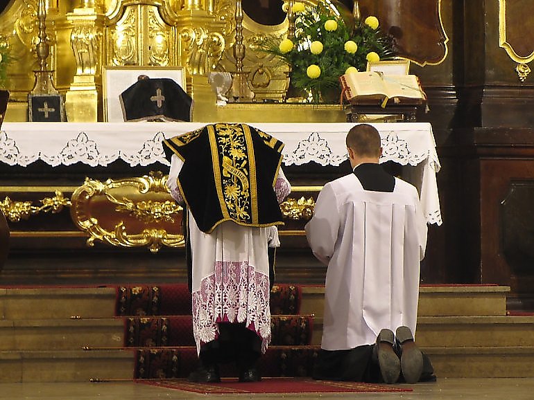 Trąba groźnym zabrzmi tonem [POWĘSKI NA ZADUSZKI]