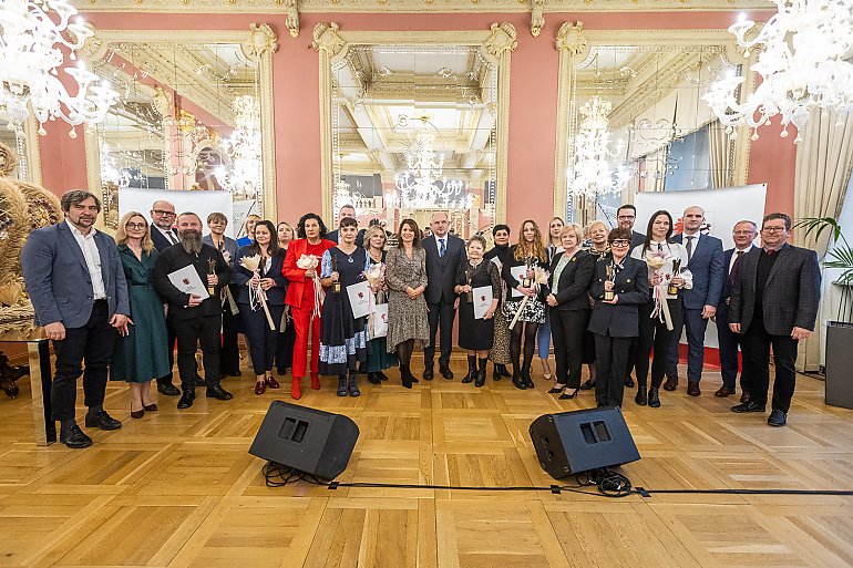 Stalowe Anioły dla działaczy na rzecz pomocy społecznej wręczone [GALERIA ZDJĘĆ]