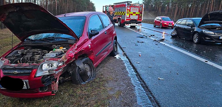 Czarny piątek w Stryszku. Dwa karambole na trasie do lotniska [ZDJĘCIA]