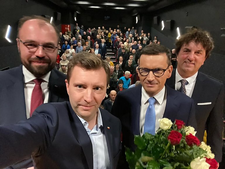 Mateusz Morawiecki apeluje o realizację drogi Via Pomerania podczas wizyty w Sławęcinku