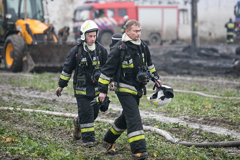 Solidarność w działaniu: wsparcie dla strażaków i poszkodowanych w regionie 