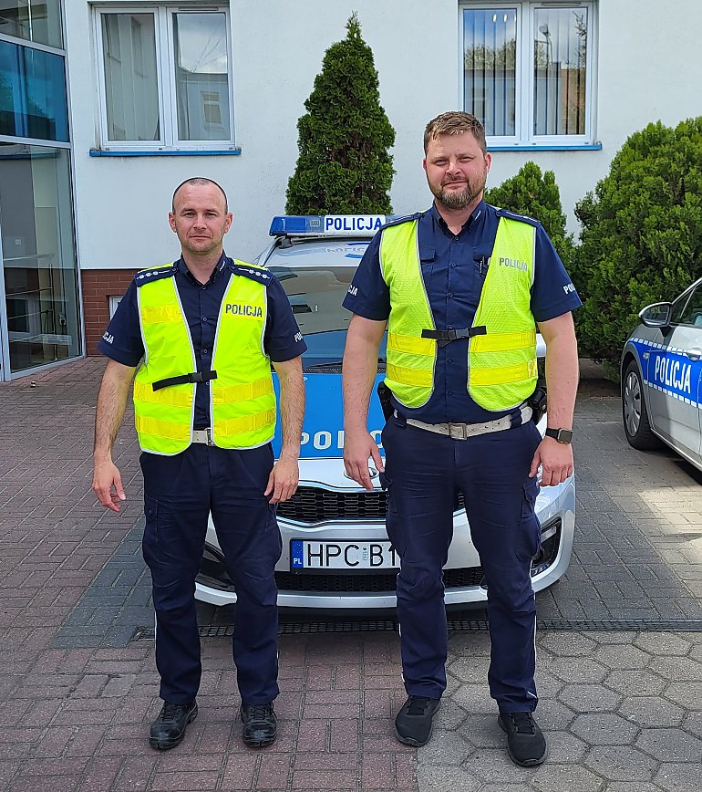 Walka z czasem na trasie do Bydgoszczy! Policjanci eskortowali ojca z umierającym dzieckiem