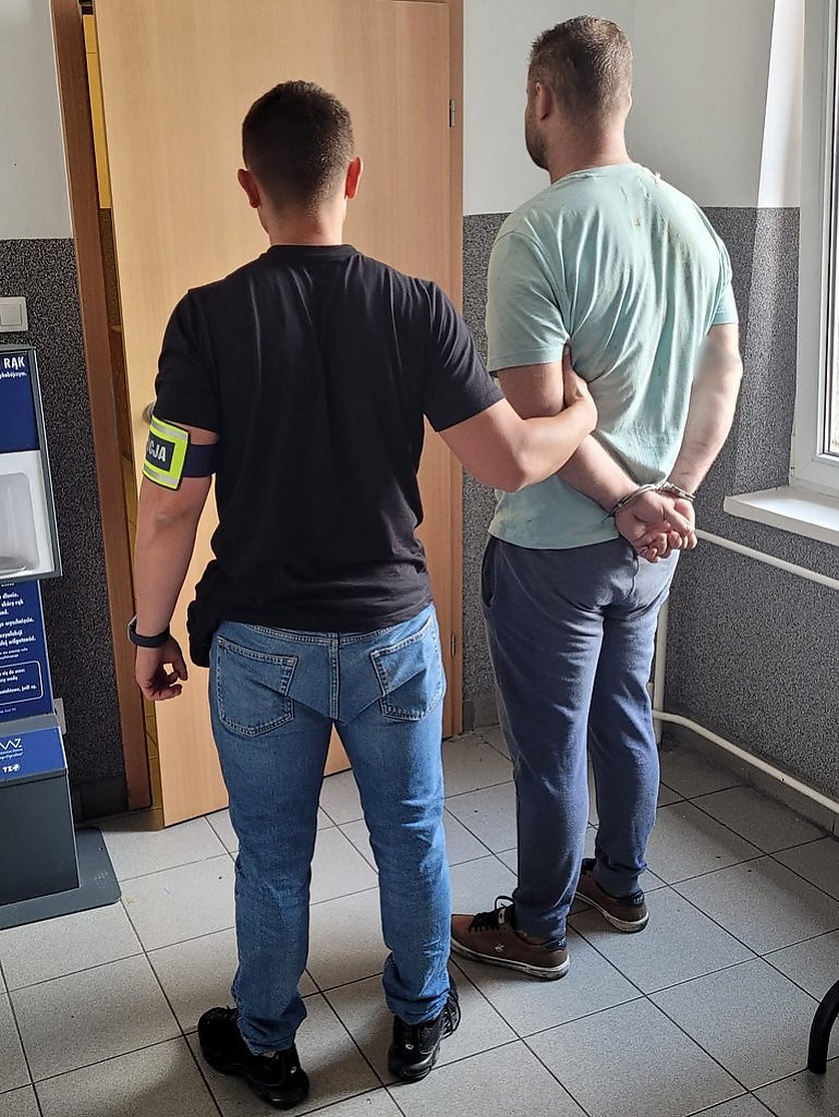 Jechał pijany i uderzył w siedem aut. Szybki wyrok dla 36-latka z Bydgoszczy