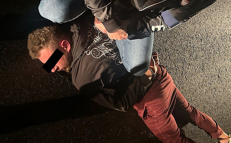 Jeszcze jedno tajne laboratorium narkotykowe pod Bydgoszczą! Policja przejęła towar wart 350 tys. zł! 
