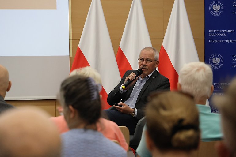 Tajemnice polskiego wywiadu w Bydgoszczy. Fascynujące spotkanie z prof. Wojciechem Skórą