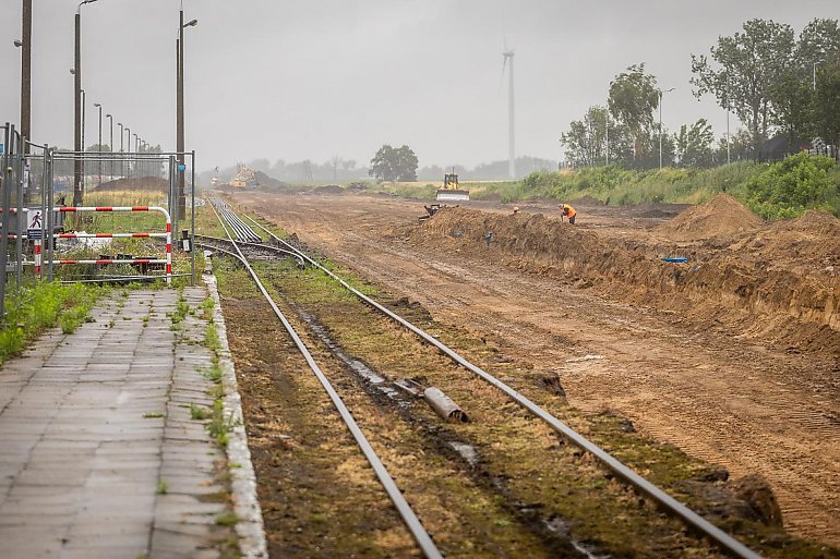 Po 25 latach pociągi wracają do Rypina! Nowe przystanki, szybkie składy i bilety za złotówkę