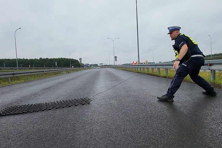 Pościg jak z filmu! Policja urządziła blokadę na A1