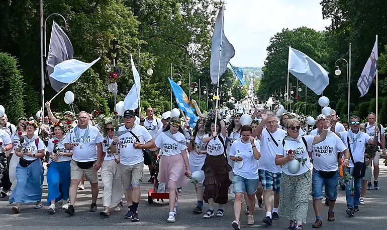 Pół tysiąca bydgoszczan zdobyło Jasną Górę! XXI pielgrzymka zakończona