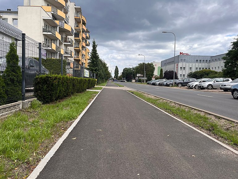 Nowy chodnik na Leśnym gotowy. Mieszkańcy zdecydowali, urzędnicy zrobili