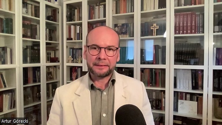 Szkoła nie wychowuje. Produkuje pracowników? Dr Artur Górecki o upadku edukacji [ROZMOWA, WIDEO]
