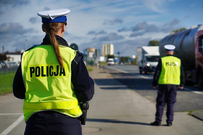 Policyjne patrole ruszają na drogi: koniec wakacji pod nadzorem