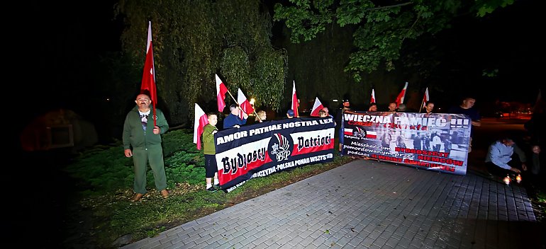 Upamiętnienie ofiar II wojny światowej na bydgoskim osiedlu Błonie