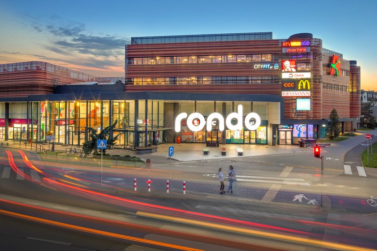 Nowe zasady parkowania w CH RONDO w Bydgoszczy: sprawdź, co się zmienia!