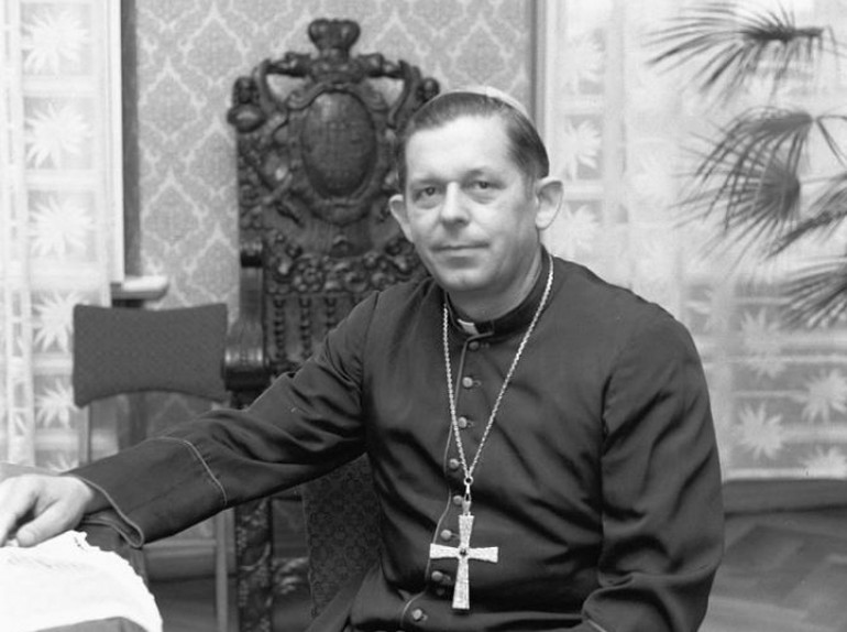 Intrygująca dyskusja o relacjach Kościoła z władzami PRL w Inowrocławiu