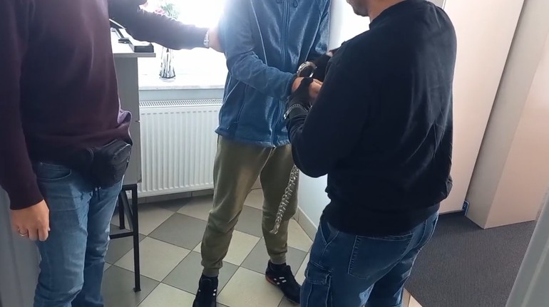 Zabił i ukrywał się w Polsce – błyskawiczna akcja bydgoskiej policji!