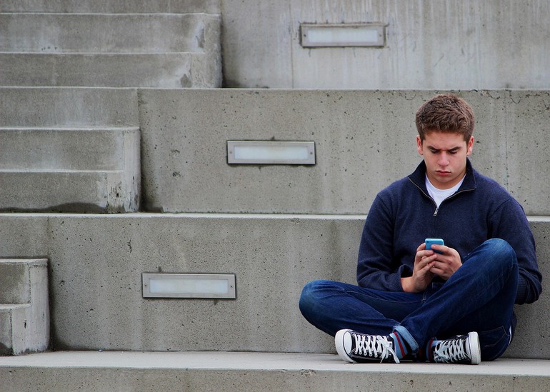 Fałszywe SMS-y grożą lekarzom! Czy nie wpadłeś w pułapkę?