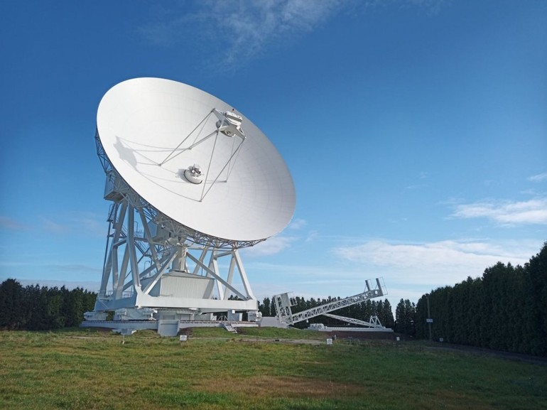 Kontrowersje wokół radioteleskopu w Piwnicach – naukowcy biją na alarm!