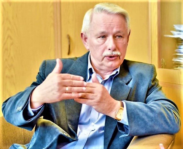 Literackie triumfy: Bydgosko-Toruński Związek Literatów Polskich z odznaczeniami!