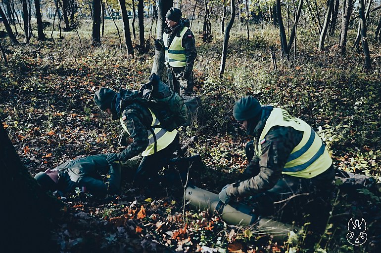 Niezwykłe szkolenie ratowników w Centrum Szkolenia WOT: Czy jesteśmy gotowi na skrajne sytuacje?