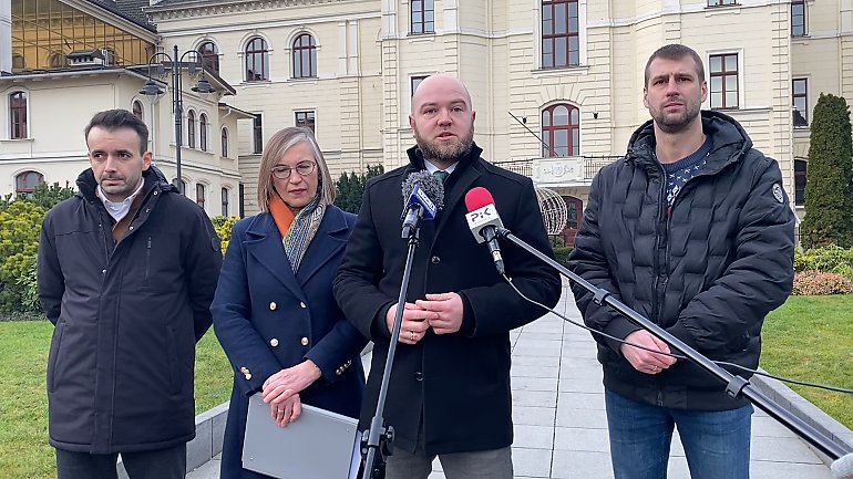 Budżet pod ostrzałem. Bydgoska Prawica wyciąga listę zaniedbań i własnych propozycji