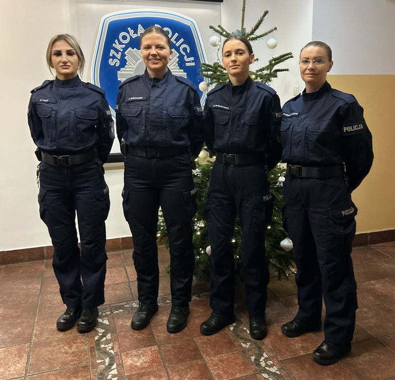 Nocna akcja policjantek pod Bydgoszczą: nietrzeźwy kierowca zatrzymany!