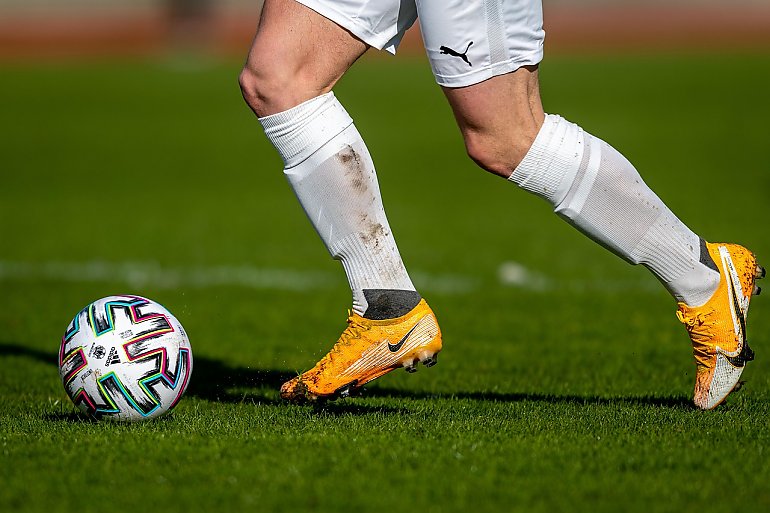 Jak przepisy wpływają na analizę danych meczowych? Piłka nożna bez tajemnic [ARTYKUŁ SPONSOROWANY]