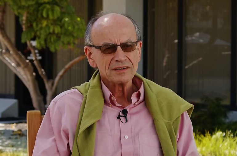 „Sztuczna inteligencja to oszustwo?” Noblista studzi technologiczny entuzjazm