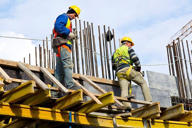 Coraz więcej cudzoziemców szuka pracy w Polsce. Statystyki rosną  także w województwie kujawsko-pomorskim