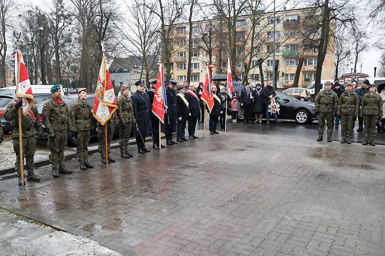 Region uczcił pamięć żołnierzy Armii Krajowej. Uroczystości odbyły się w kilku miastach