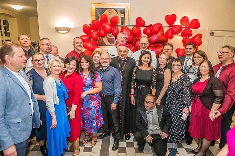 Wspólna zabawa Wspólnot Diecezji Bydgoskiej! W Domu Polskim odbył się wielki  Karnawałowo-Walentynkowy Bal 